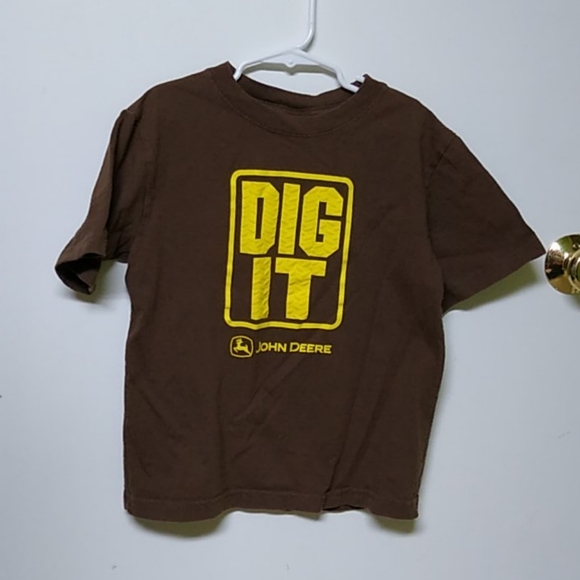 John Deere t-shirt